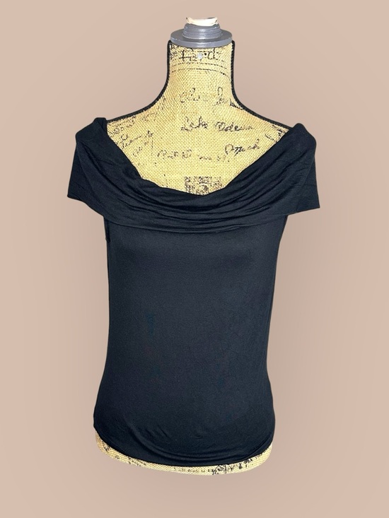 🌻 Reitmans Off the Shoulder Top #577 - Picture 2 of 10